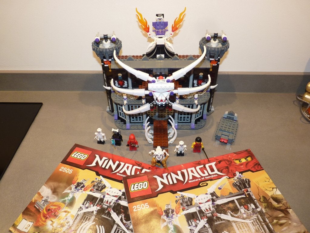 Lego Ninjago 2505 Garmadon’s Dark Fortress, Gebruikt, Lego, Ophalen of Verzenden, Inclusief instructies