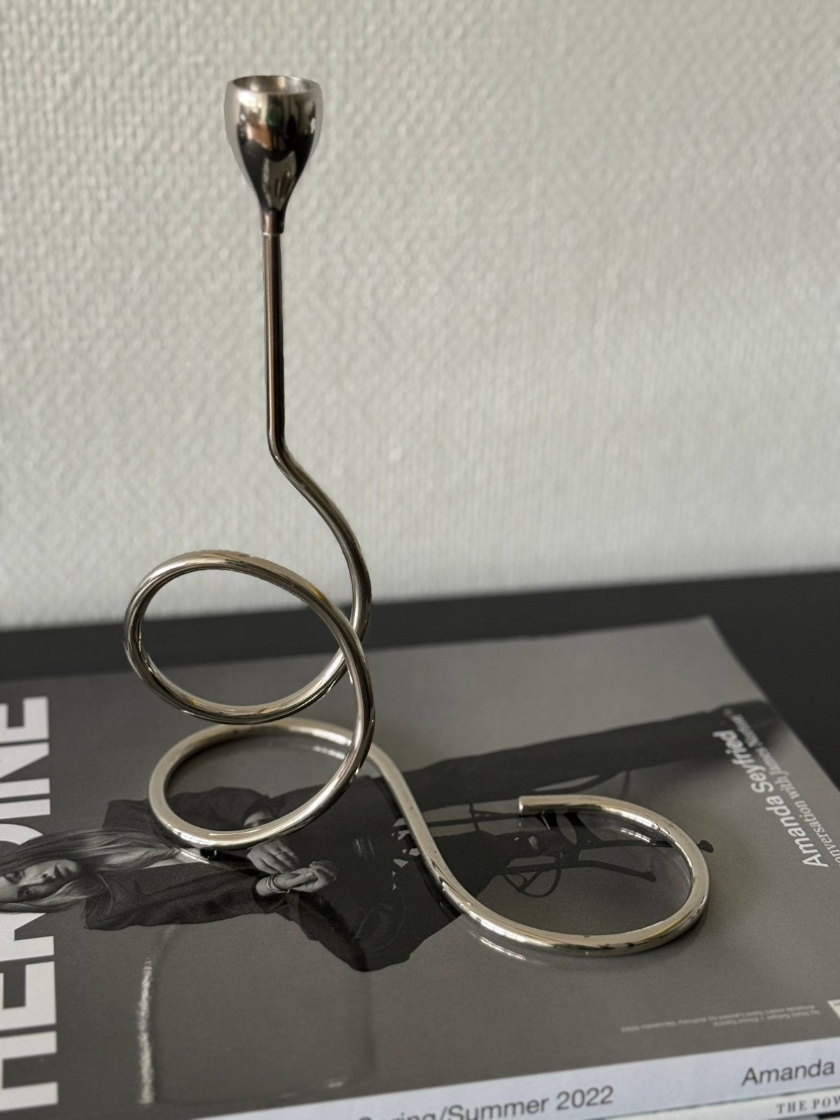 Vintage loop design kandelaar RVS / stainless inox retro, Huis en Inrichting, Woonaccessoires | Kandelaars en Kaarsen, Zo goed als nieuw