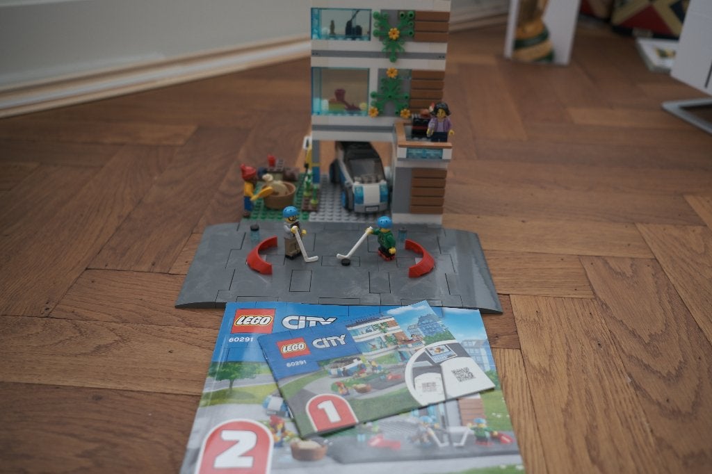 Lego City - Familiehuis 60291, Kinderen en Baby's, Speelgoed | Duplo en Lego, City, Lego, Ophalen of Verzenden, Complete set