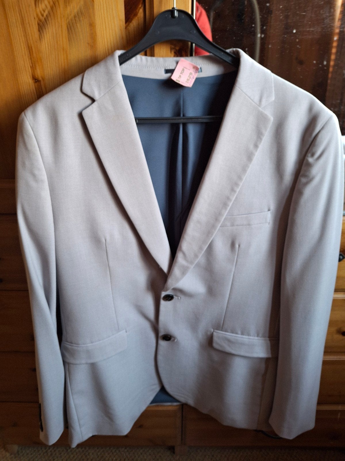 We trouwpak 1x gedragen, Kleding | Heren, Kostuums en Colberts, Beige, Ophalen of Verzenden, Zo goed als nieuw, WE Fashion