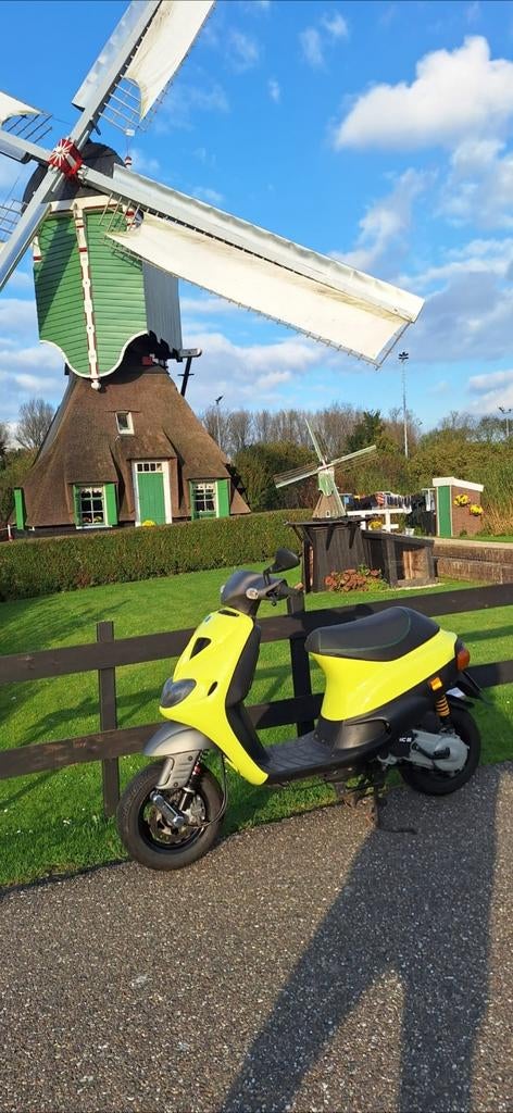 Zip sp 98 in super nette staat, Fietsen en Brommers, Scooters | Overige merken, Zo goed als nieuw, Benzine, Ophalen