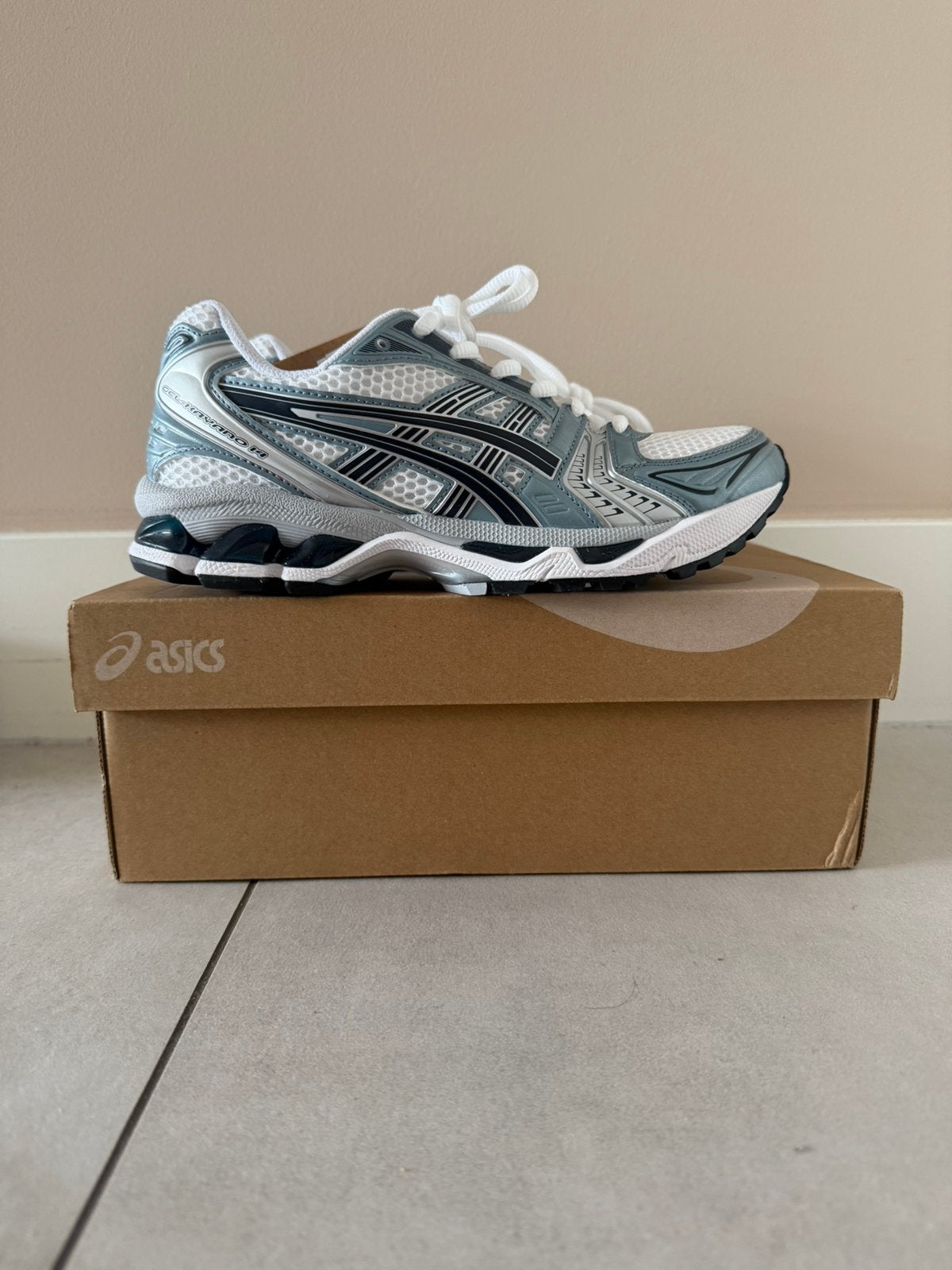 Asics kayano 14 nieuw in doos, Kleding | Heren, Ophalen of Verzenden, Nieuw