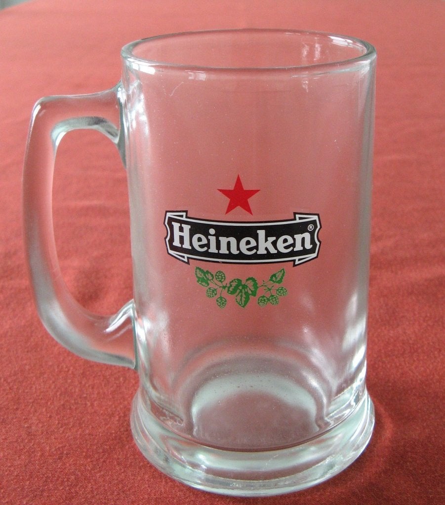 Heineken bierpullen en bockglas, Verzamelen, Ophalen, Zo goed als nieuw, Pul(len), Heineken
