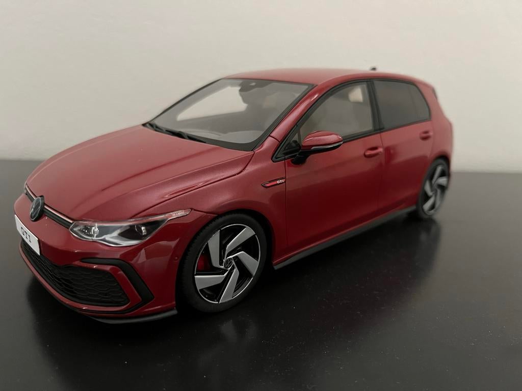 Volkswagen Golf 8 GTI OttoMobile 1:18 Nieuw!, Ophalen of Verzenden, Nieuw, Auto, OttOMobile