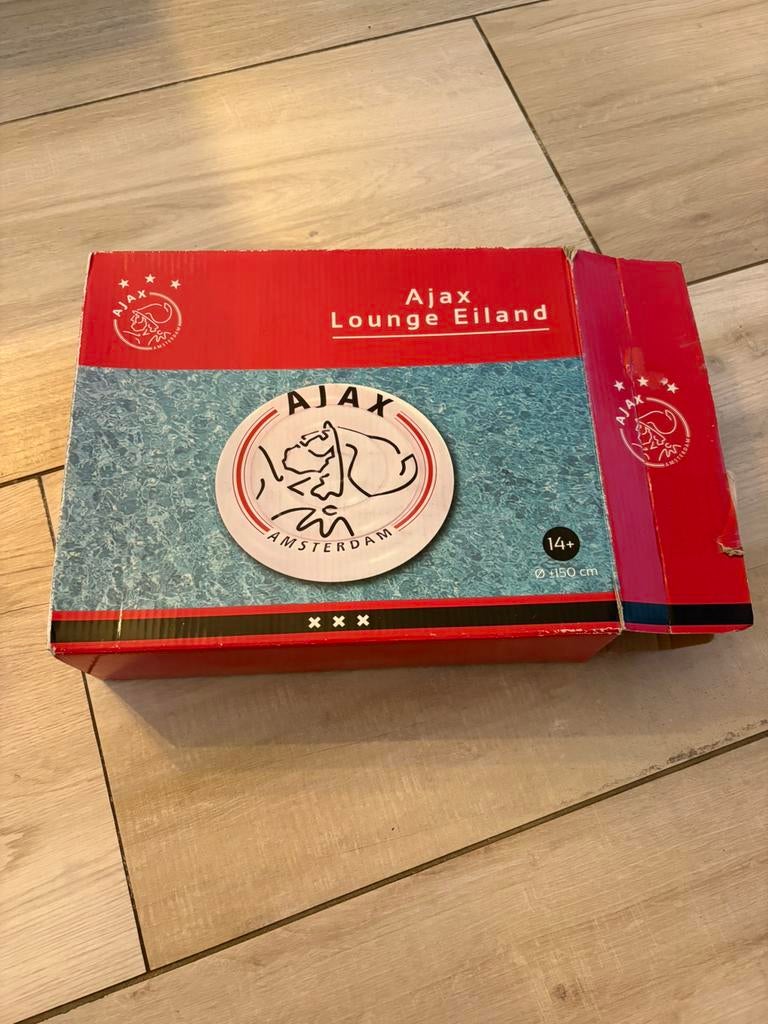 Ajax lounge eiland. Zwemband/luchtbedje, Ophalen of Verzenden, Zo goed als nieuw, Ajax, Overige typen
