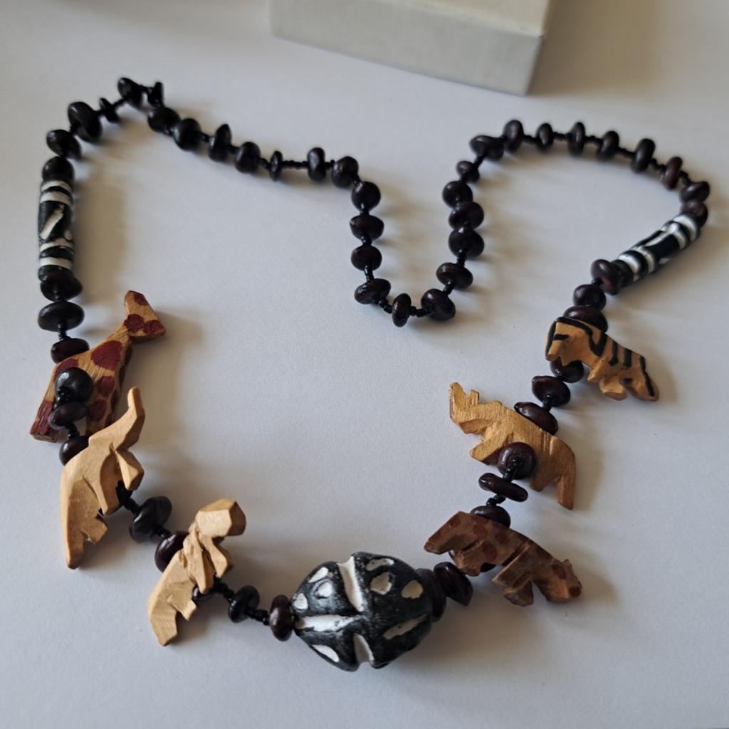 Vintage Afrikaanse ketting dieren, Verzenden, Zo goed als nieuw, Overige materialen