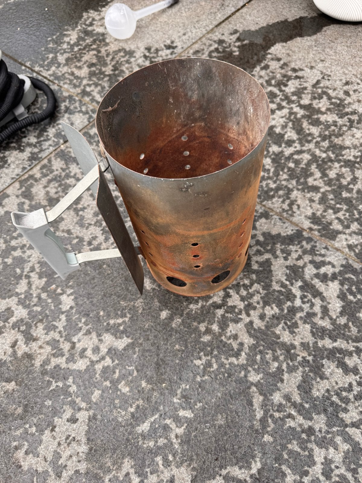 Gebruikte Houtskoolstarter voor BBQ, Ophalen, Gebruikt