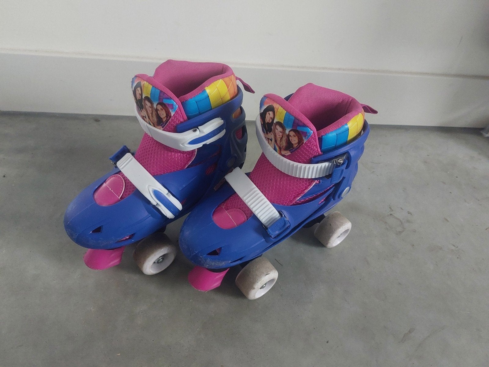K3 rolschaatsen, mt 34-37, zo goed als nieuw, in originele d, Verstelbaar, Kinderen, Ophalen of Verzenden, Zo goed als nieuw