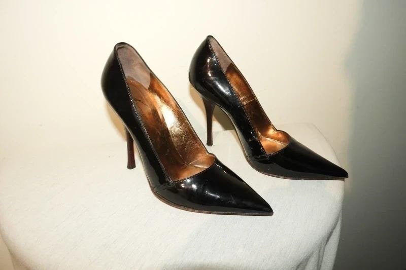 Giuseppe Zanotti lak leren pumps mooi voorkant mt 36, Kleding | Dames, Pumps, Verzenden, Giuseppe Zanotti, Zwart