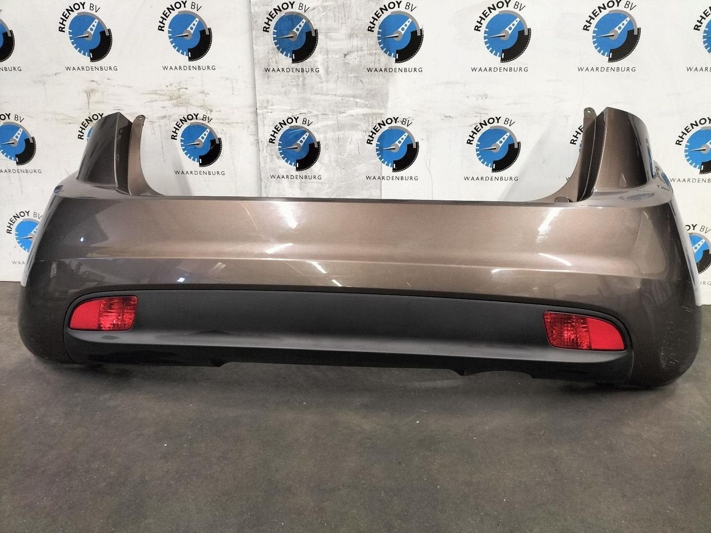 KIA VENGA C14A BUMPER ACHTER 2014, Auto-onderdelen, Carrosserie en Plaatwerk, Gebruikt, Ophalen of Verzenden, Stiba lid, Achter