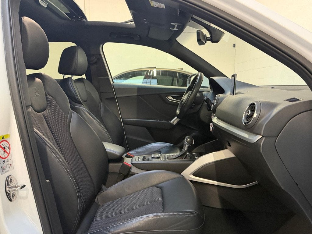 Audi Q2 35 TFSI CoD S LINE - SCHUIFDAK, Auto's, Audi, 4 cilinders, 150 pk, Leder en Stof, Wit