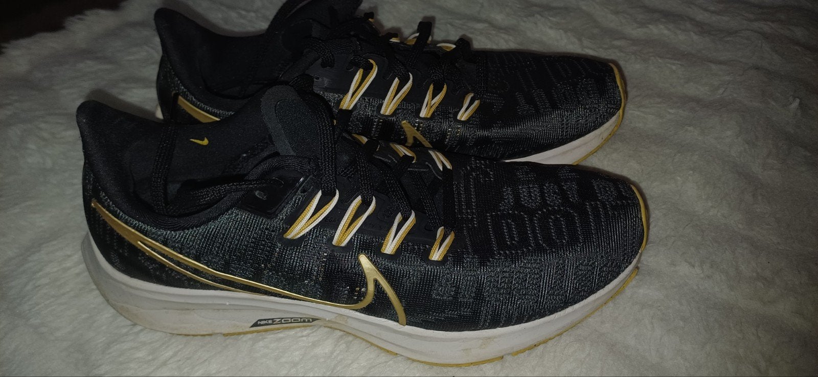 Mooie Nike hardloopschoenen maat 6/ 37.5, Ophalen, Zo goed als nieuw, Hardloopschoenen, Nike
