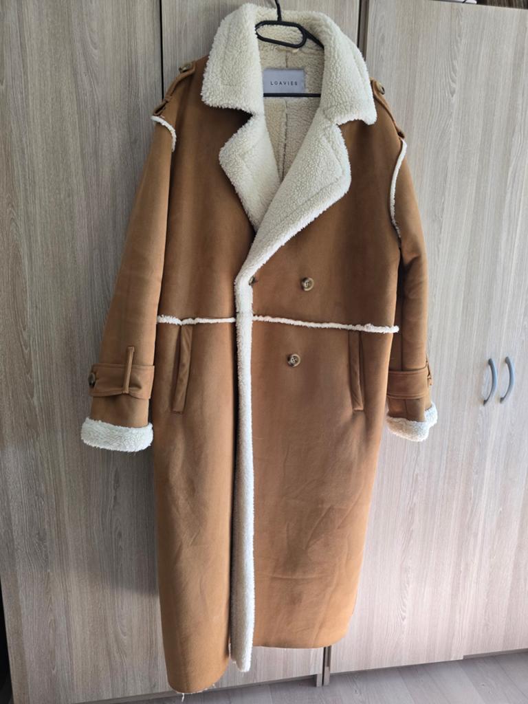 Loavies jas / lammy coat L / XL, Verzenden, Zo goed als nieuw, Maat 46/48 (XL) of groter, Beige