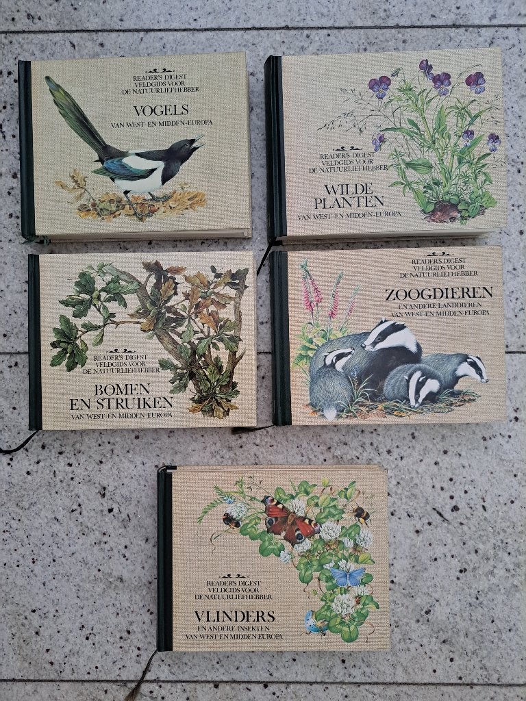 Reader's Digest Veldgids voor de natuurliefhebber, Boeken, Reader's Digest, Ophalen of Verzenden, Zo goed als nieuw, Natuur algemeen