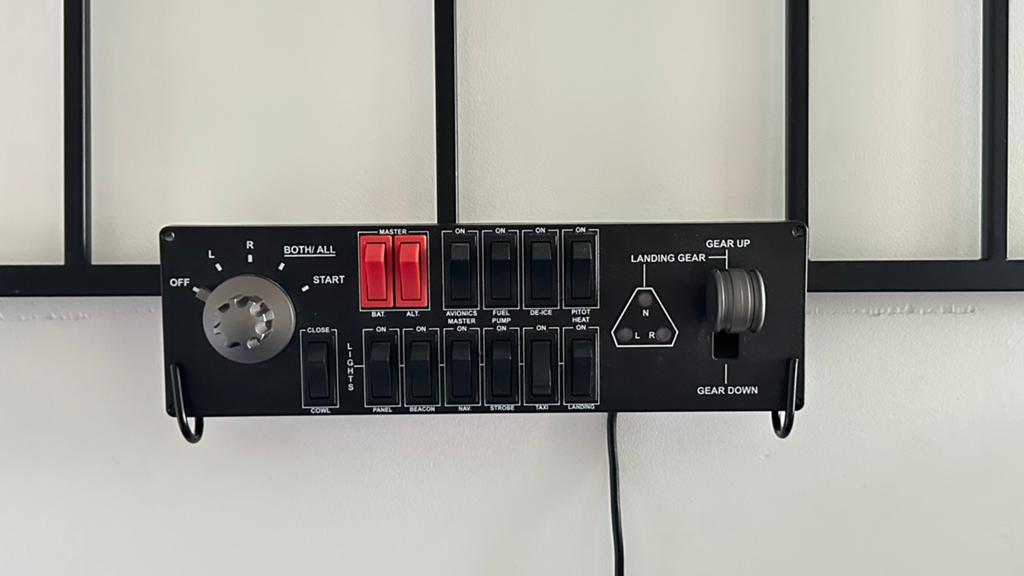 Saitek Logitech Switch Panel - Werkt Perfect, Ophalen of Verzenden, Gebruikt