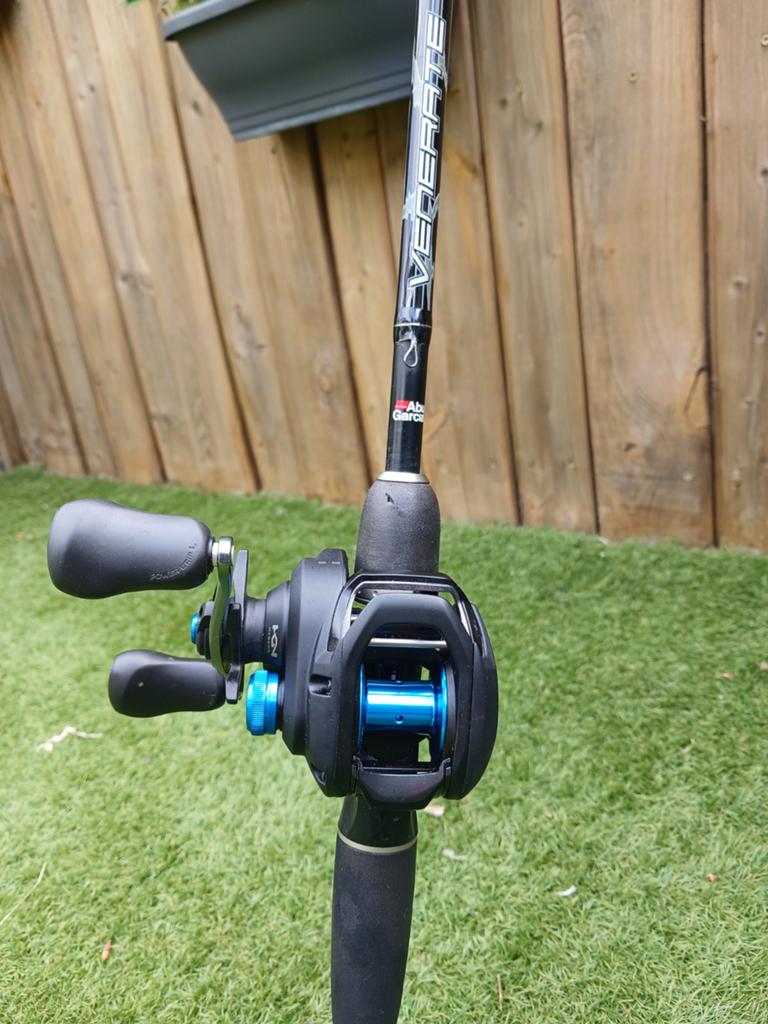 Te koop, Watersport en Boten, Hengelsport | Roofvissen, Ophalen, Zo goed als nieuw, Werphengel