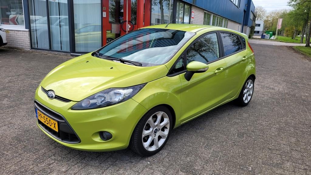 Ford Fiësta 1.4 96pk sport 5DR 2009 Groen 1 jaar apk/airco, Voorwielaandrijving, Euro 5, Stof, 40 €/maand