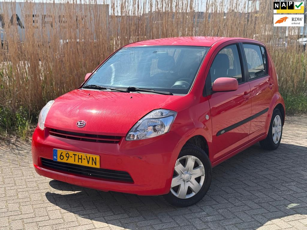 Daihatsu Sirion 2 Gereserveerd!, Auto's, Daihatsu, Voorwielaandrijving, Gebruikt, Bedrijf, Handgeschakeld