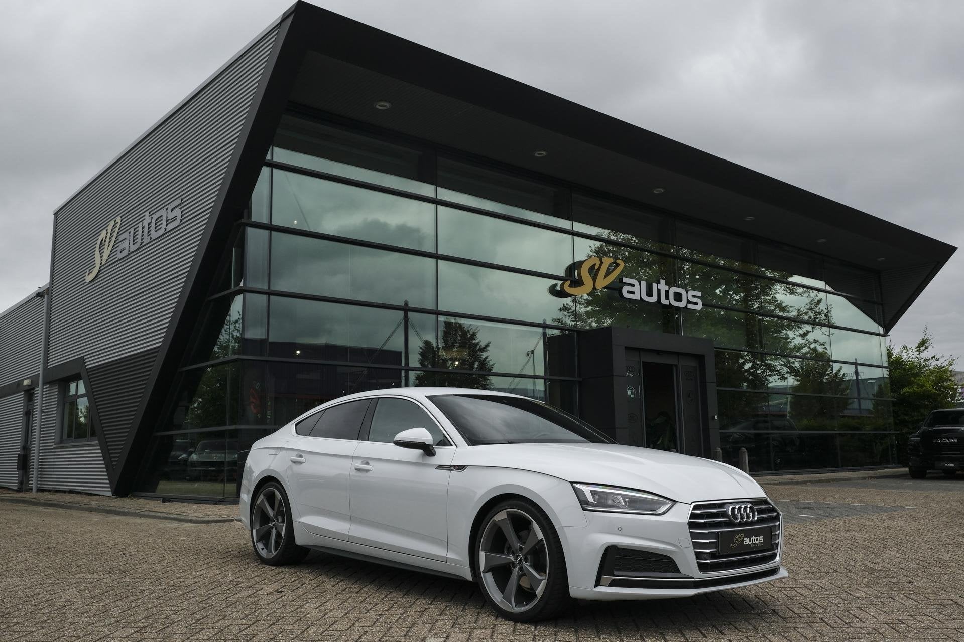 Audi A5 Sportback 2.0 TFSI 190pk S-line Carplay 20" LMV Roto, Auto's, Audi, Gebruikt, 1984 cc, Automatische klimaatregeling, Wit