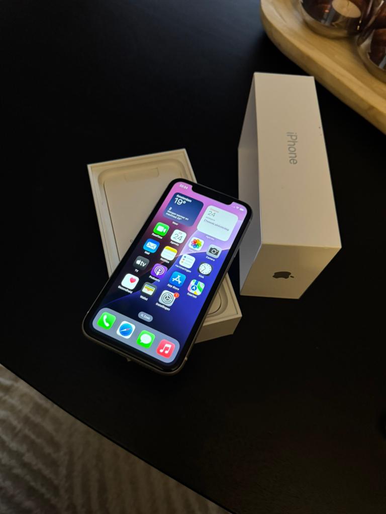 IPhone 11 white 64GB (Krasvrij), Telecommunicatie, Mobiele telefoons | Apple iPhone, Ophalen, Wit, Refurbished, IPhone 11