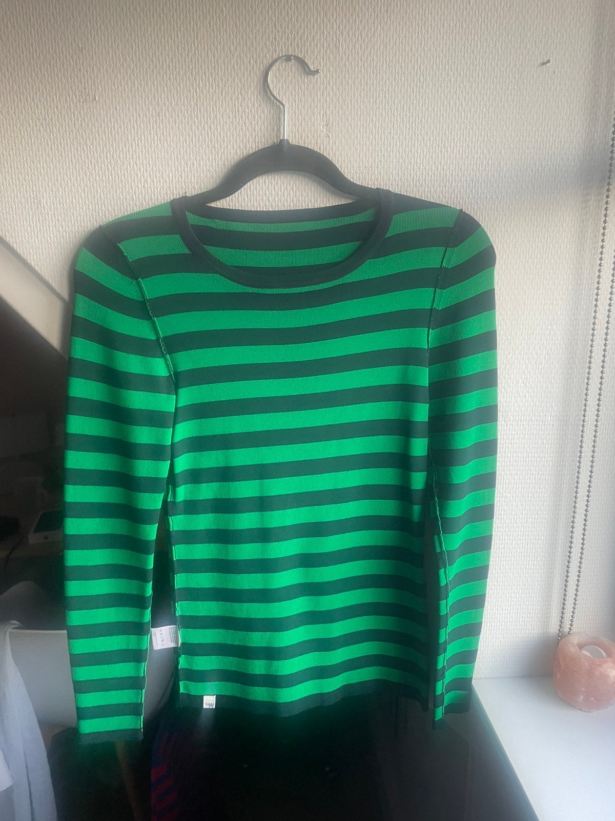 leuk nik en nik truitje!, Ophalen, Zo goed als nieuw, Meisje, Trui of Vest