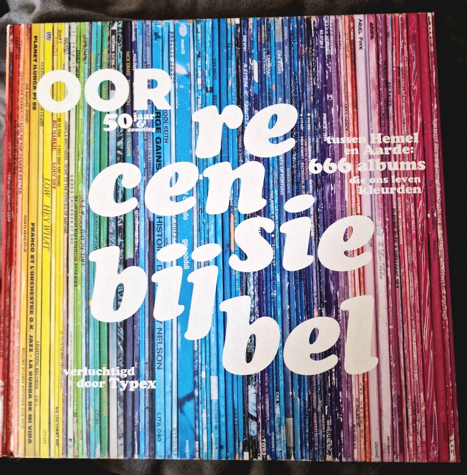 OOR Recensiebijbel: 666 albums die ons leven kleurden, Boeken, Ophalen of Verzenden, Zo goed als nieuw, Algemeen