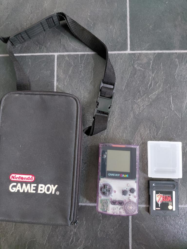Defecte Game Boy Color met Zelda Link's Awakening DX en tas, Spelcomputers en Games, Ophalen, Niet werkend, Game Boy Color, Met beschermhoes of tas