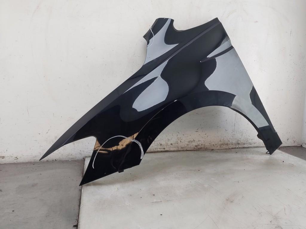 Spatbord Links Voor Volkswagen Touran (5T1) 2017 5TA821105, Gebruikt, Volkswagen, Volkswagen AG, Kundenbetreuung@volkswagen.de