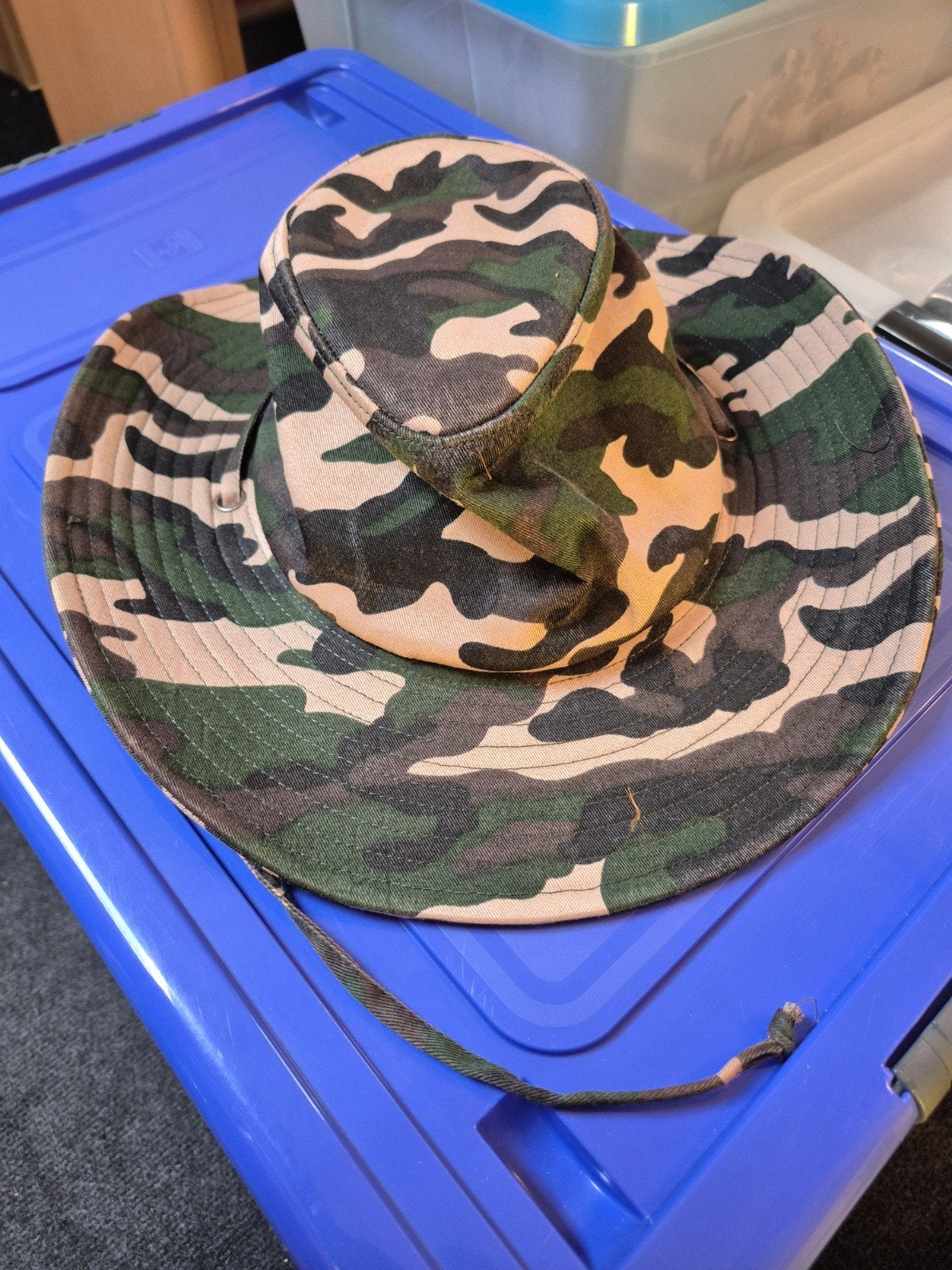 Camo Hoed - Maat 57cm, Ophalen of Verzenden
