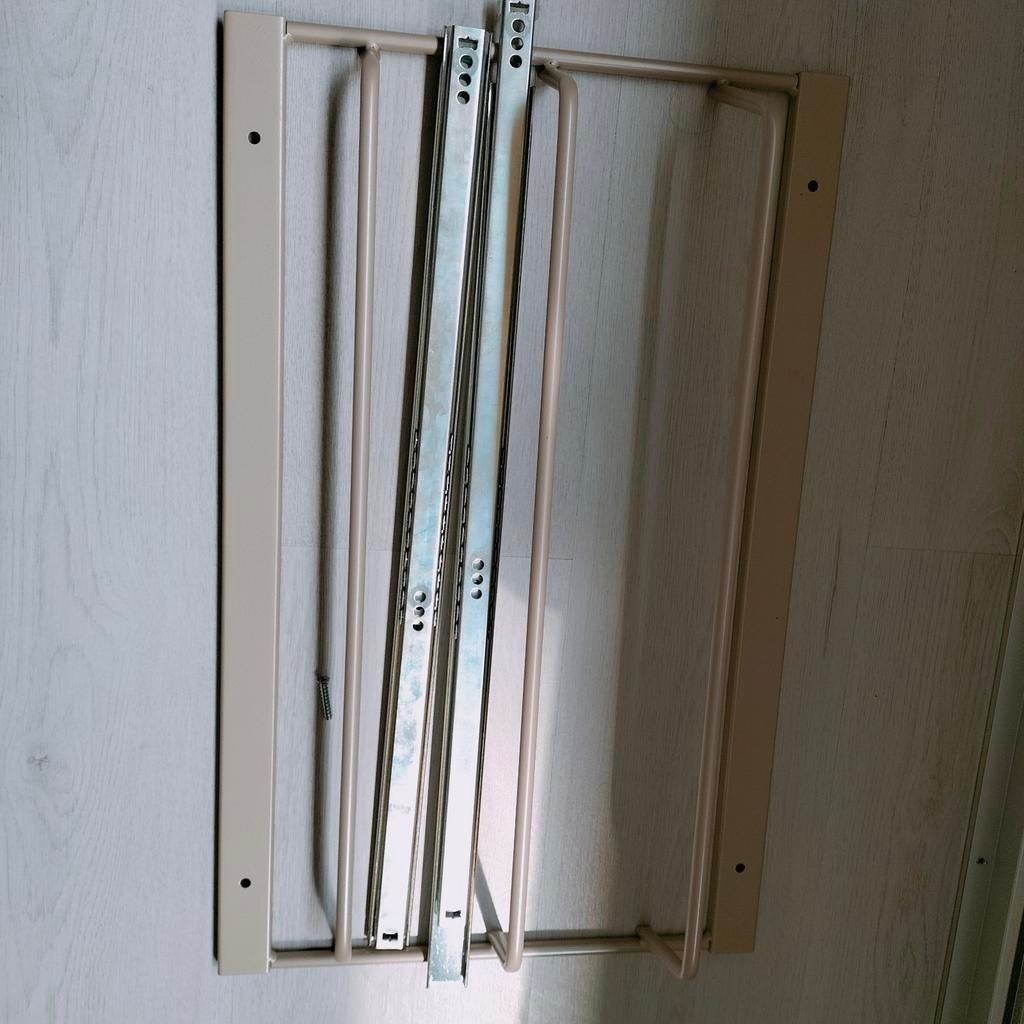 Ikea pax uittrekbare hanger IKEA, Ophalen, 50 tot 100 cm, Zo goed als nieuw, IKEA