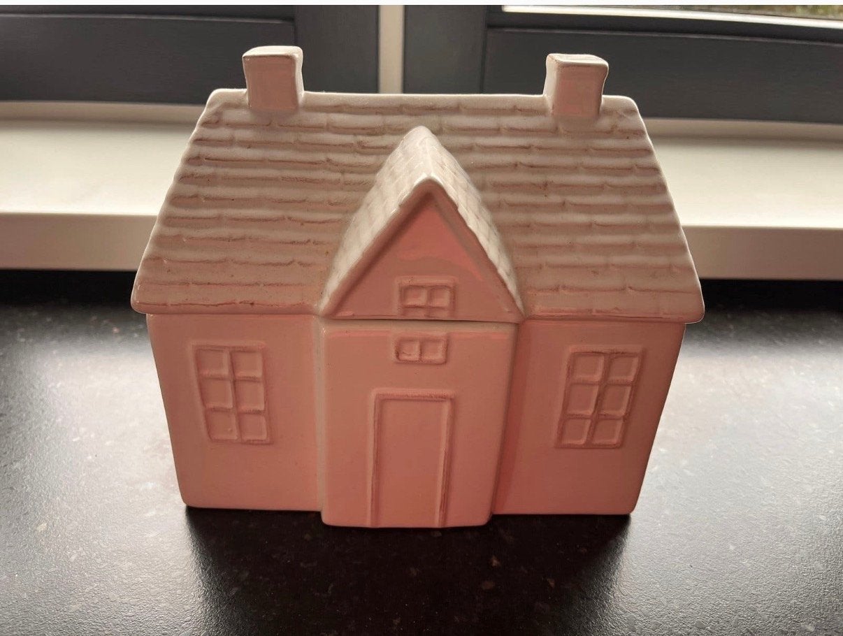 Gezocht: Riviera Maison koektrommel (huis), Huis en Inrichting, Gebruikt, Ophalen of Verzenden, Landelijk, Wit