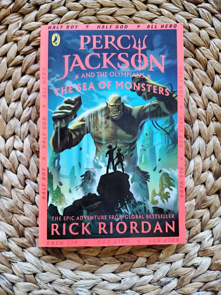 Rick Riordan - Percy Jackson: The Sea of Monster, Boeken, Ophalen of Verzenden, Zo goed als nieuw