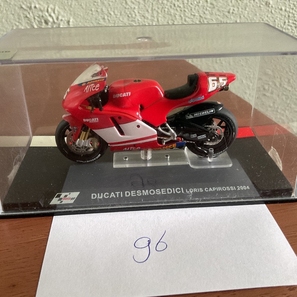 Ducati Desmosedici, Loris Capirossi, 2004 (96), Ophalen of Verzenden, Zo goed als nieuw