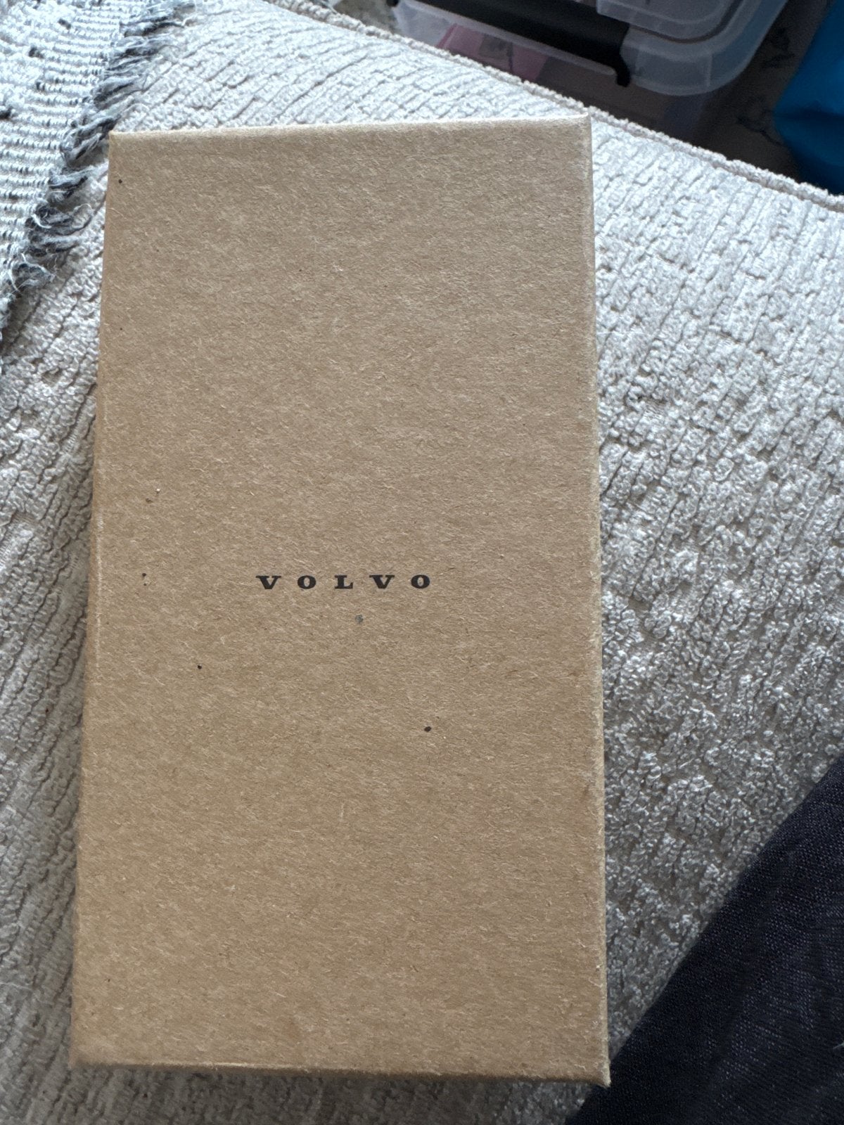 Volvo iPhone hoesje - Bruin leer, Ophalen of Verzenden, Nieuw, Hoesje of Tasje