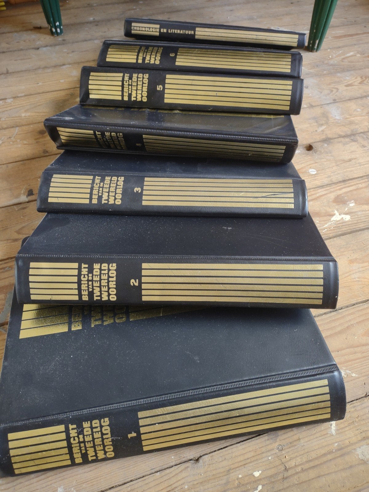 Berichten van de tweede wereldoorlog, Boeken, Encyclopedieën, Ophalen, Zo goed als nieuw, Overige onderwerpen