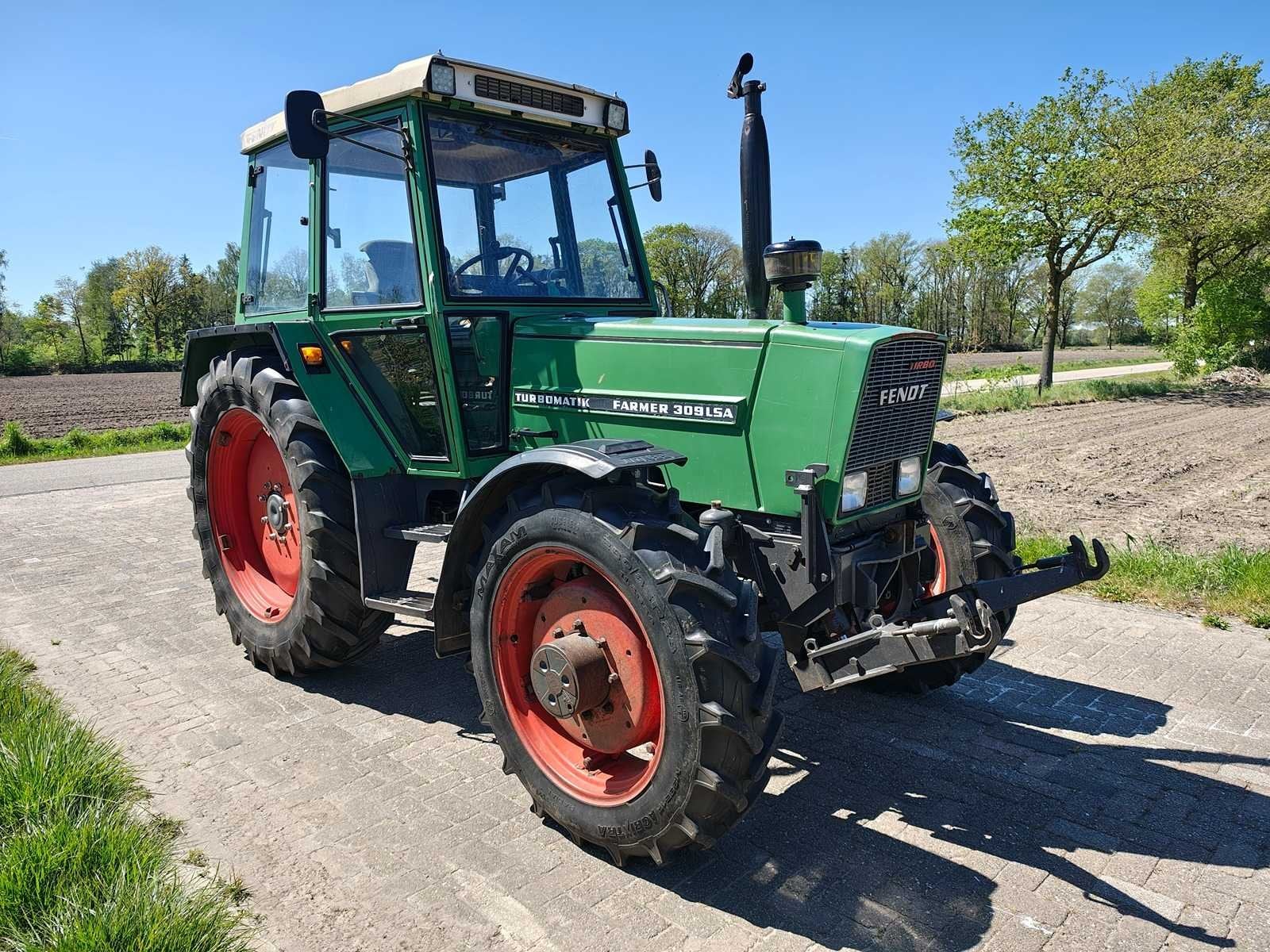 Fendt - 1988 - Farmer 309LSA - Vierwielaangedreven landbouwt, Zakelijke goederen, Agrarisch | Tractoren, Gebruikt, Fendt