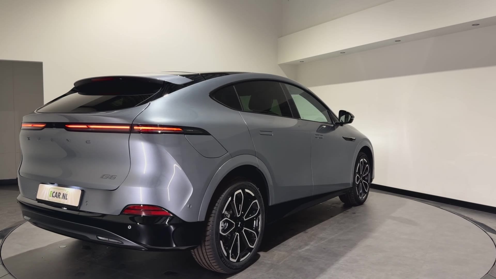 XPENG G6 RWD Long Range | Wordt verwacht |Trekhaak | Donker, Auto's, XPENG, Automaat, 525 km, Achterwielaandrijving, Gebruikt