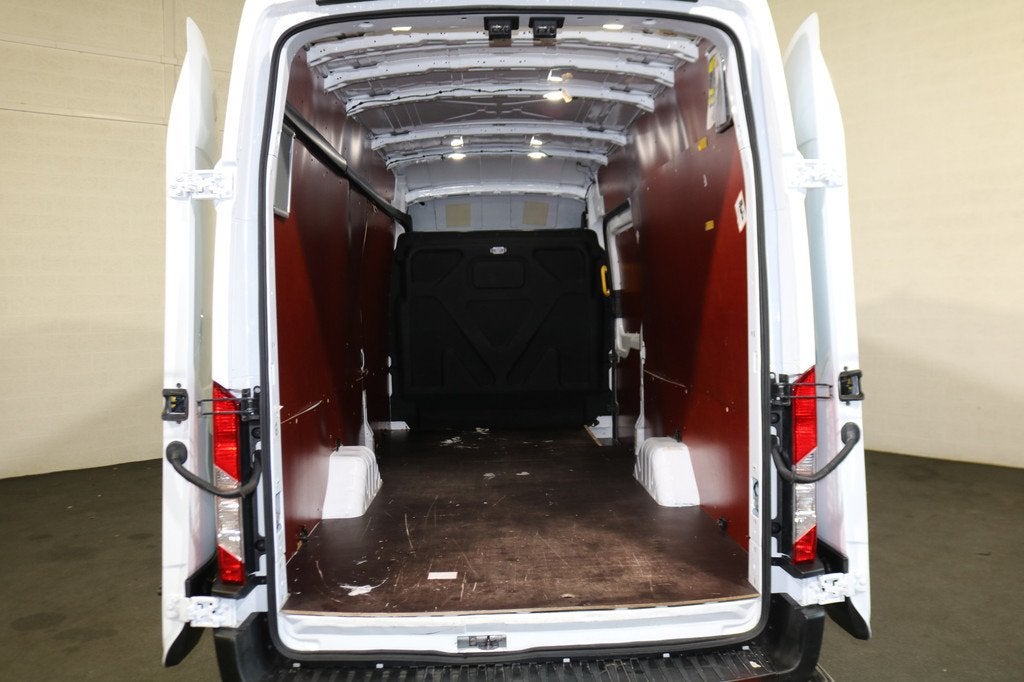 Ford Transit 2.0 TDCI 130pk L4 H3 Trend Airco 270Gr Achterde, Auto's, Euro 6, 4 cilinders, 2800 kg, Wit