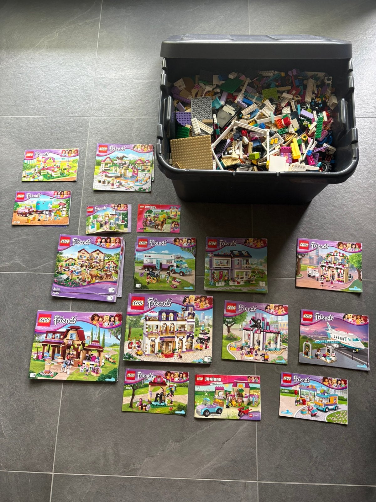 Hele grote partij lego friends hotel, maneges huizen winkels, Kinderen en Baby's, Speelgoed | Duplo en Lego, Lego, Friends, Ophalen of Verzenden