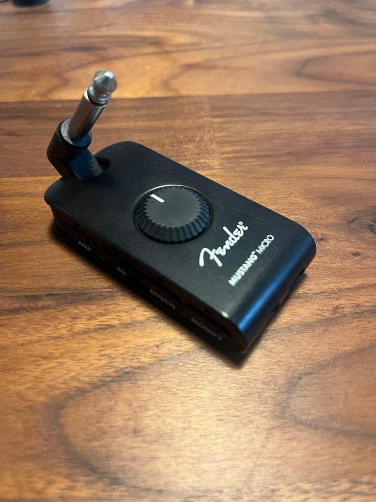 Fender Mustang Micro, Ophalen of Verzenden, Zo goed als nieuw, Chorus