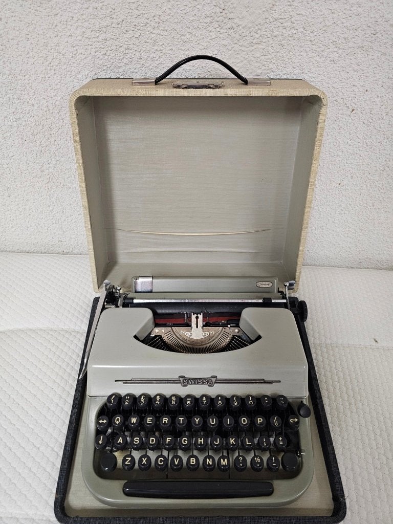 Swissa junior typemachine voor €195,-, Diversen, Gebruikt, Ophalen of Verzenden, Nvt, Nvt