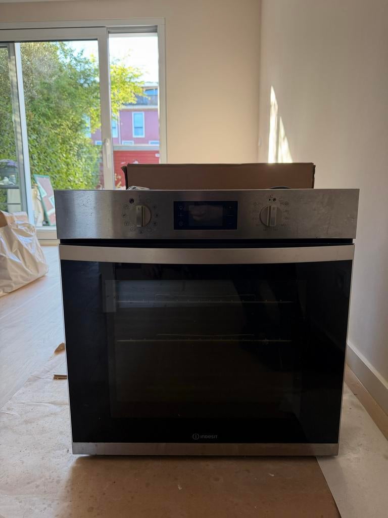 Indesit IFW 3844 H IX Inbouw Oven RVS Zelfreinigend A-label, Gebruikt, Oven, Inbouw, Ophalen