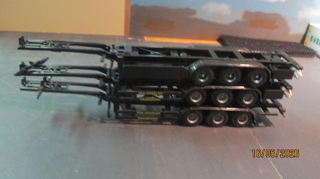 3x Lion Toys Container Chassis, Hobby en Vrije tijd, Modelauto's | 1:50, Ophalen of Verzenden, Gebruikt, Bus of Vrachtwagen, Lion Toys