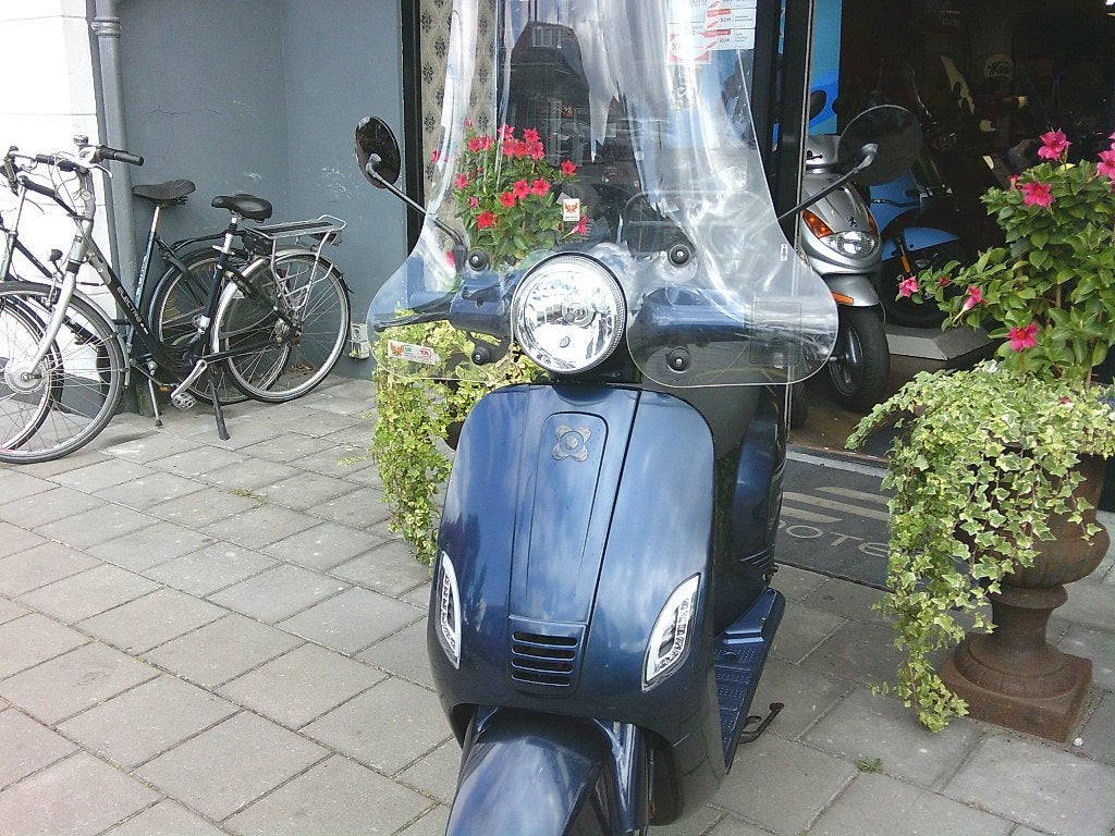 AGM VX50 i 25 km loopt 40 km met windscherm, Gebruikt, ,, ,, 1 versnellingen