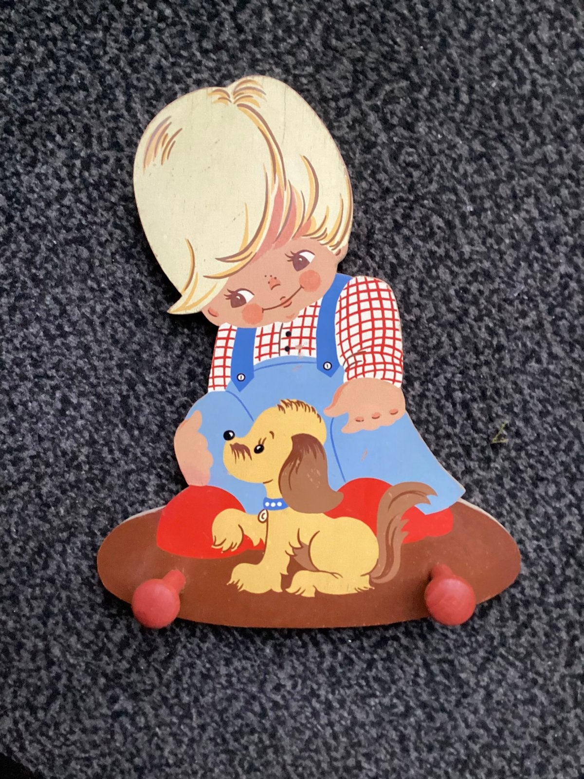 Kapstokje Boy with dog van Alfred Mertens, Ophalen