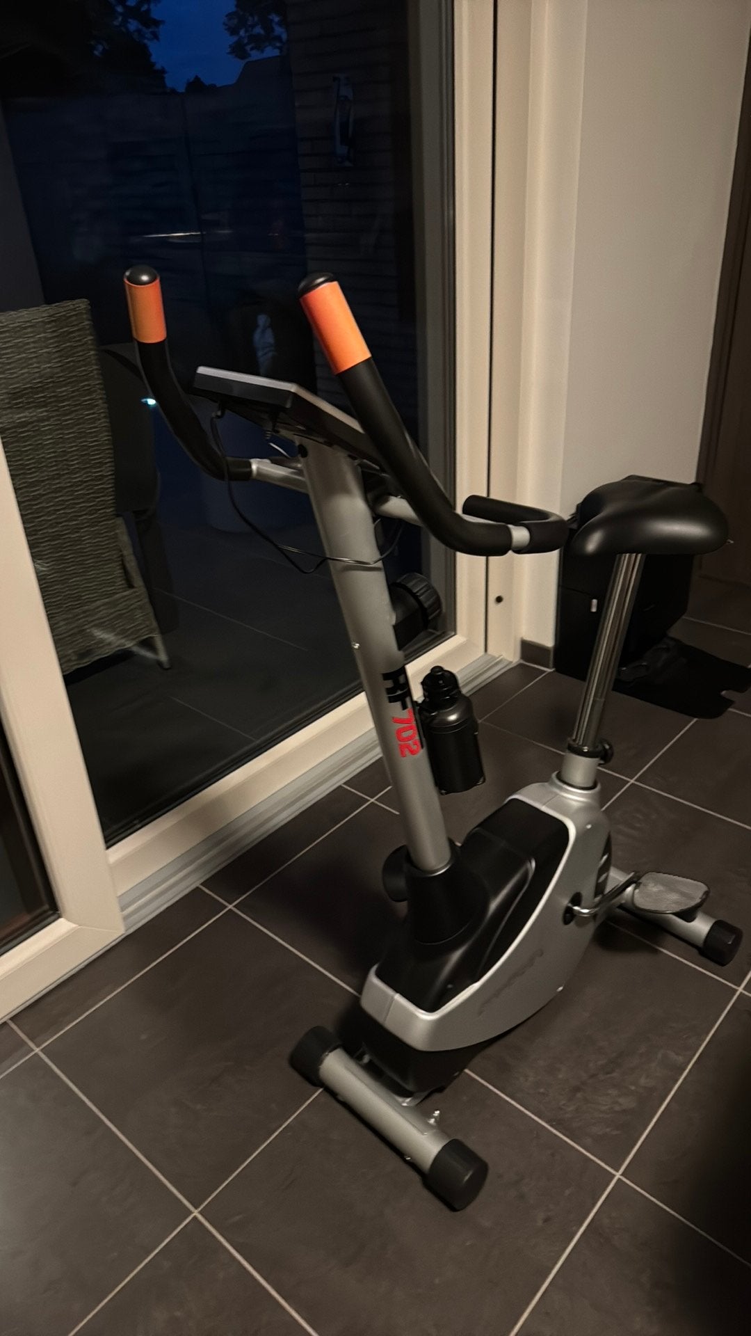 Hometrainer te koop, Ophalen, Zo goed als nieuw, Hometrainer