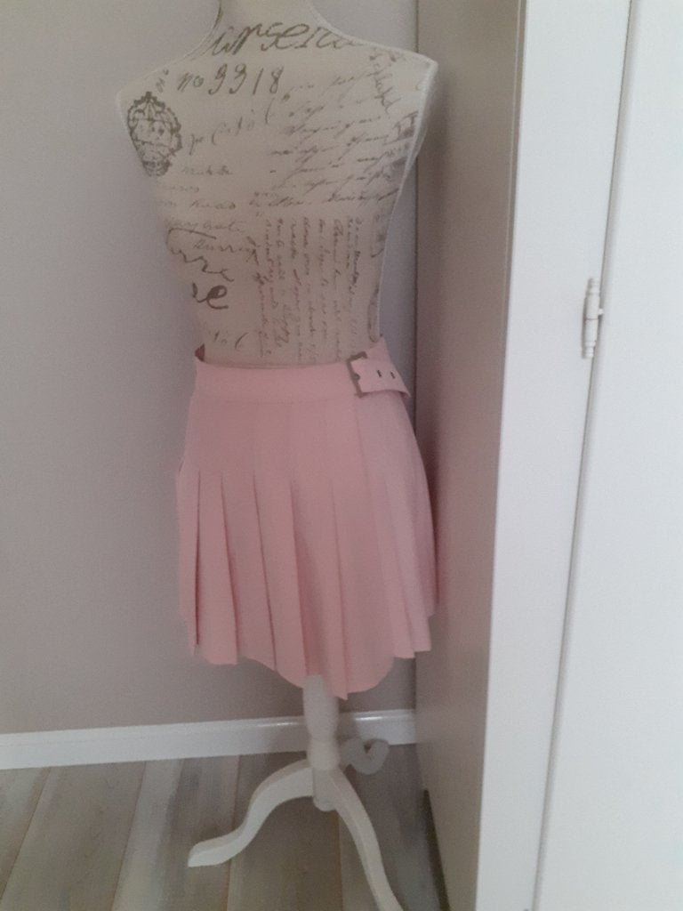 Prachtige roze rok, maat 36/S, in nieuwstaat!, Divided, Ophalen of Verzenden, Zo goed als nieuw, Roze