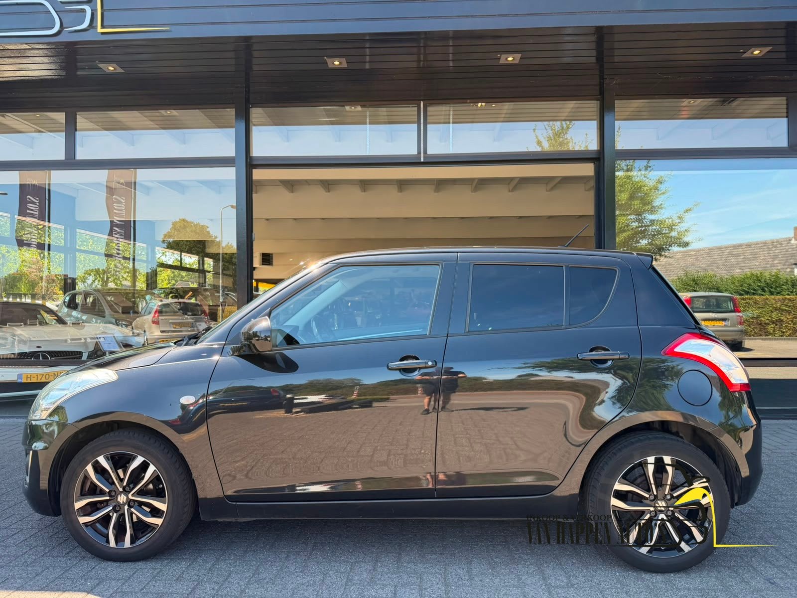 Suzuki Swift 1.2 Bandit EASSS / apk 5-2027, Voorwielaandrijving, 94 pk, Gebruikt, 400 kg