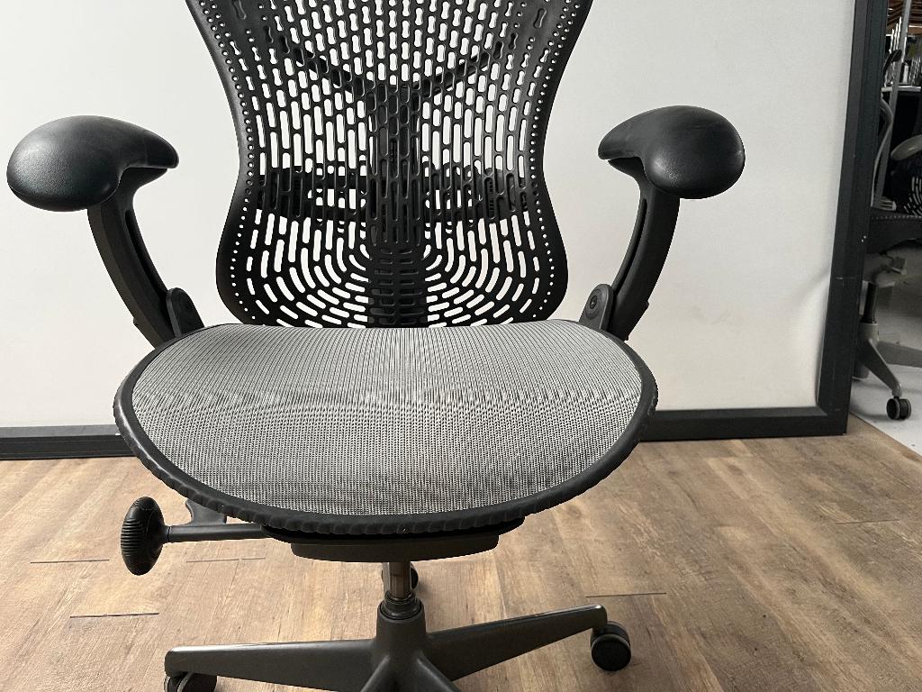 Herman Miller (Mirra) Tweedehands, Ophalen, Gebruikt, Zwart