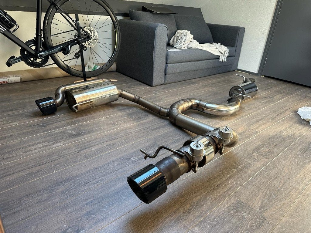 E-Exhaust 3.5 Kleppenuitlaat Cupra ST 300 4Drive, Ophalen, Gebruikt, Seat